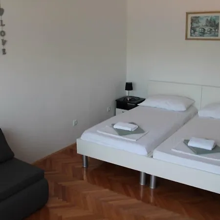 Covahouse Jelsa (Hvar)