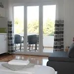 Covahouse 公寓 耶尔萨