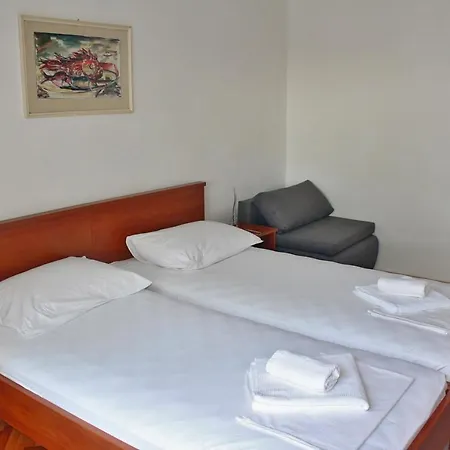 Covahouse Jelsa (Hvar)