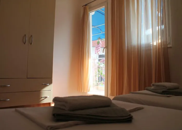Covahouse Jelsa (Hvar)