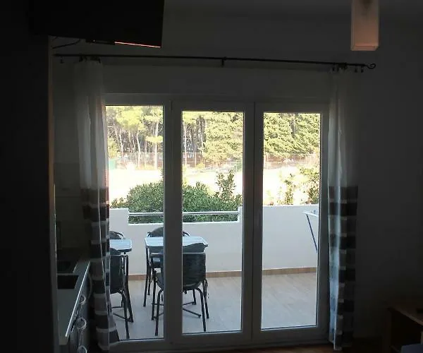 Apartament Covahouse Jelsa (Hvar)