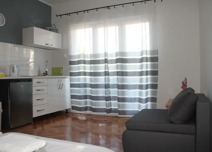 Covahouse *