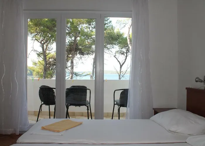 Covahouse * Jelsa (Hvar)