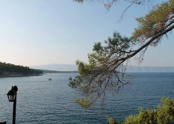 Covahouse Jelsa (Hvar)